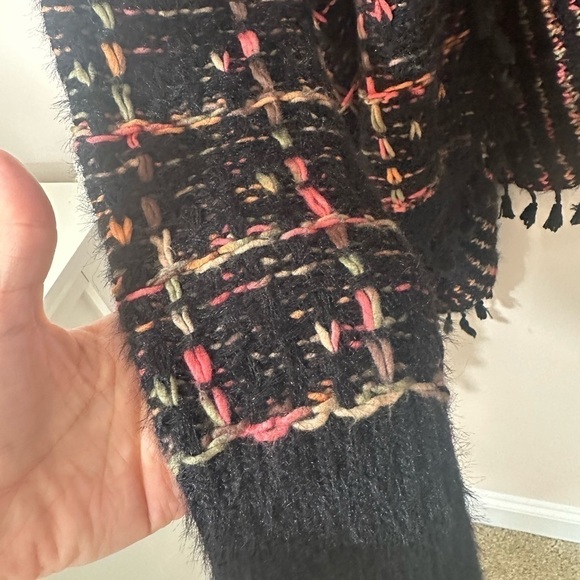 do everything in love tweed one size open front cardigan fringe trim shimmer - Picture 4 of 7